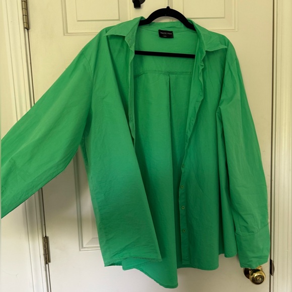 White Fox Boutique Oversized Green Button-Up Shirt - Picture 2 of 6